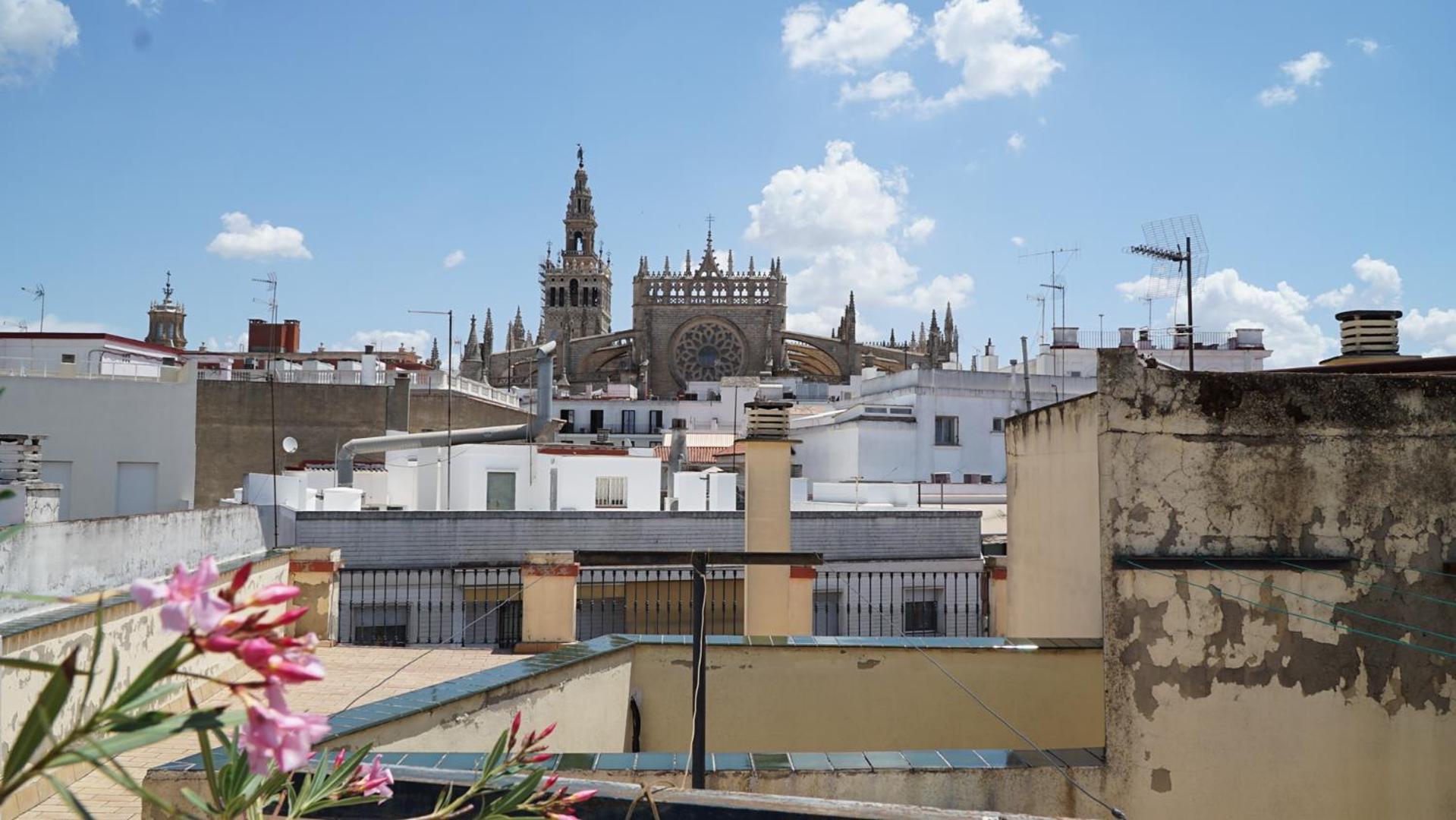 Blue House Arenal Seville Exterior photo
