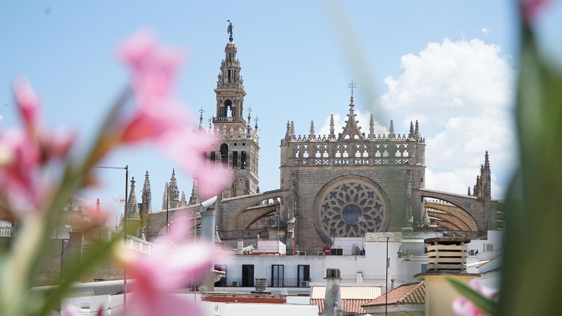 Blue House Arenal Seville Exterior photo
